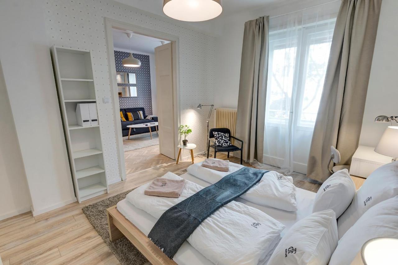 Galya Apartment Budapest Exteriör bild