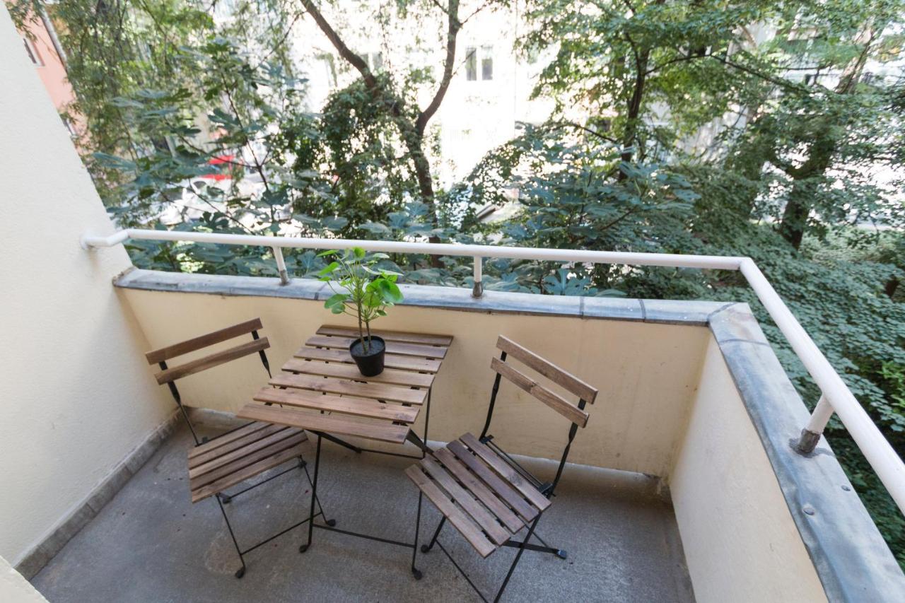 Galya Apartment Budapest Exteriör bild